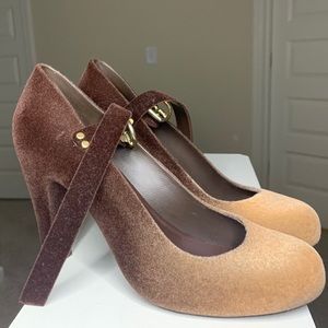 MELISSA STYLISH 4 INCH HEELS/ NEW